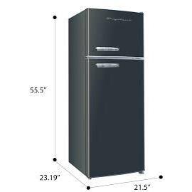 7.5 cu ft Mini Refrigerator with Top Freezer in Black U547