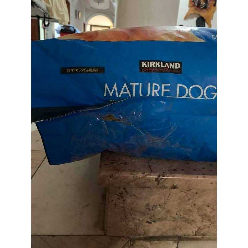 Chicken Rice and Egg Dog Food 40 lb Y102691