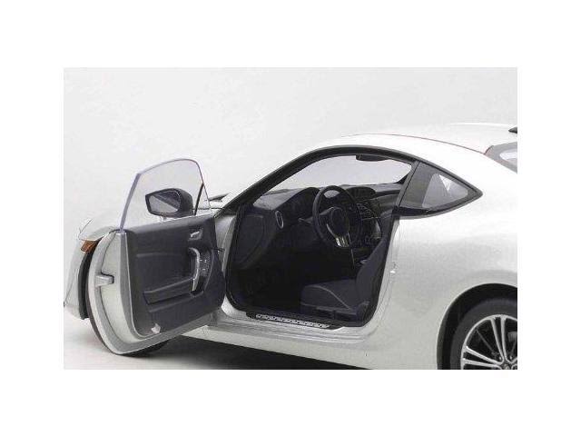 1/18 Scion FR-S Silver Metallic I68324