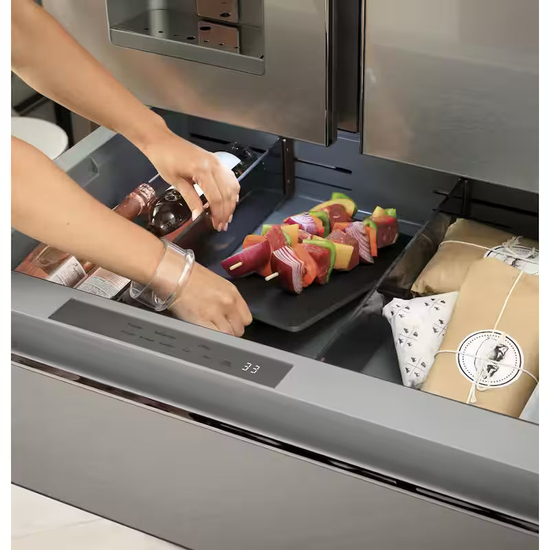 4 Door French Door Refrigerator with Convertible Middle Drawer P184