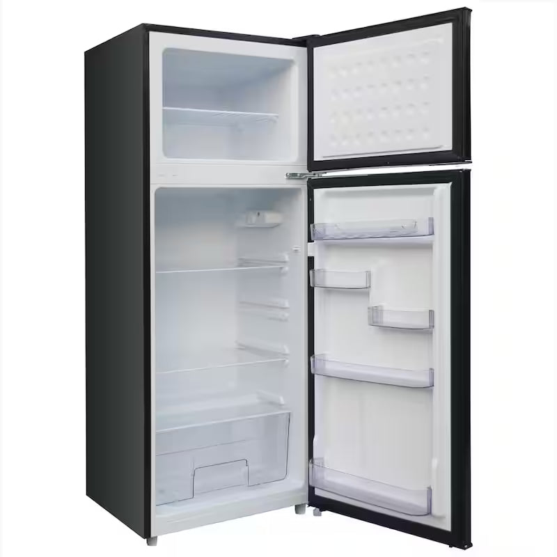 7.5 cu ft Mini Refrigerator with Top Freezer in Black U547