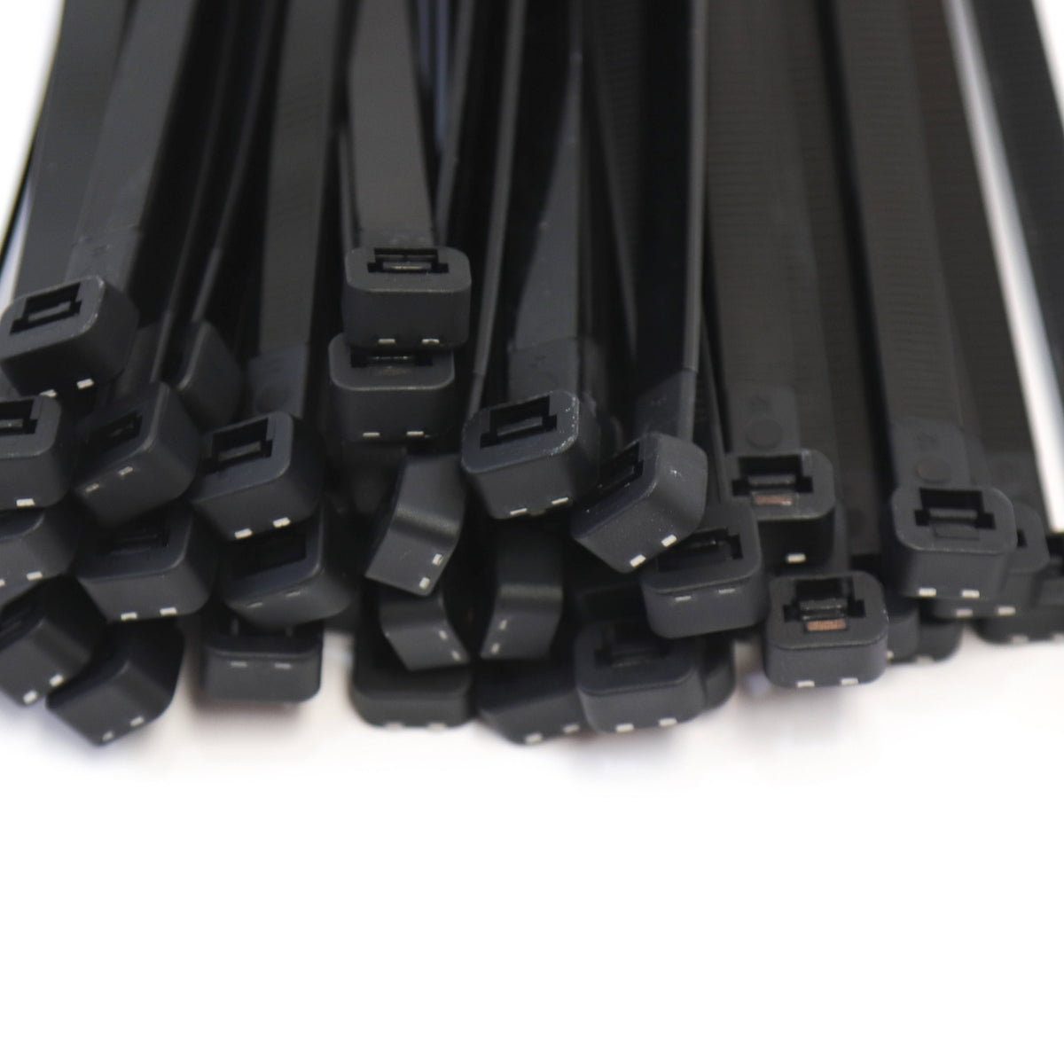 500 Pack 18 Inches Heavy Duty UV Resistant Black Nylon Cable Tie Down Straps R26617
