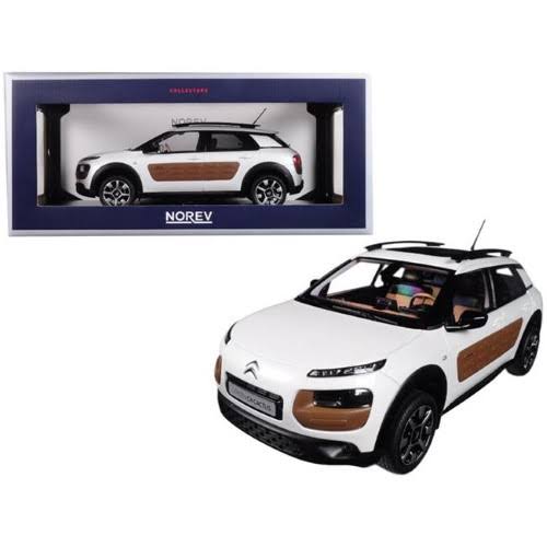 1:18 2014 Citroen C4 Cactus Diecast Model Car Pearl White N651942