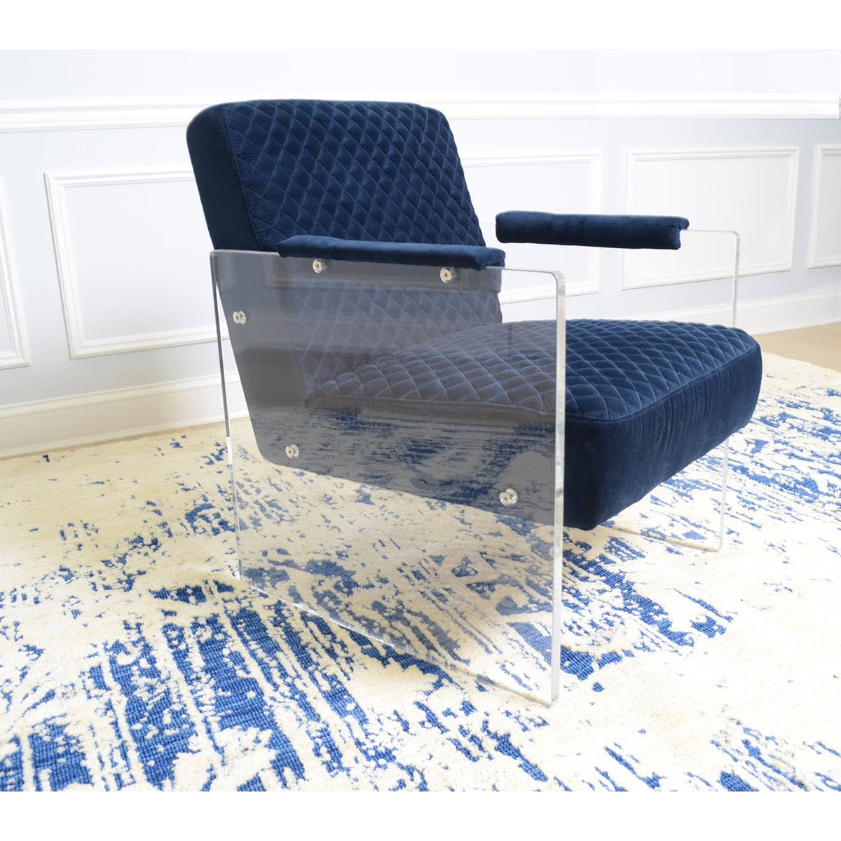 Navy Acrylic Velvet Accent Chair Q6645