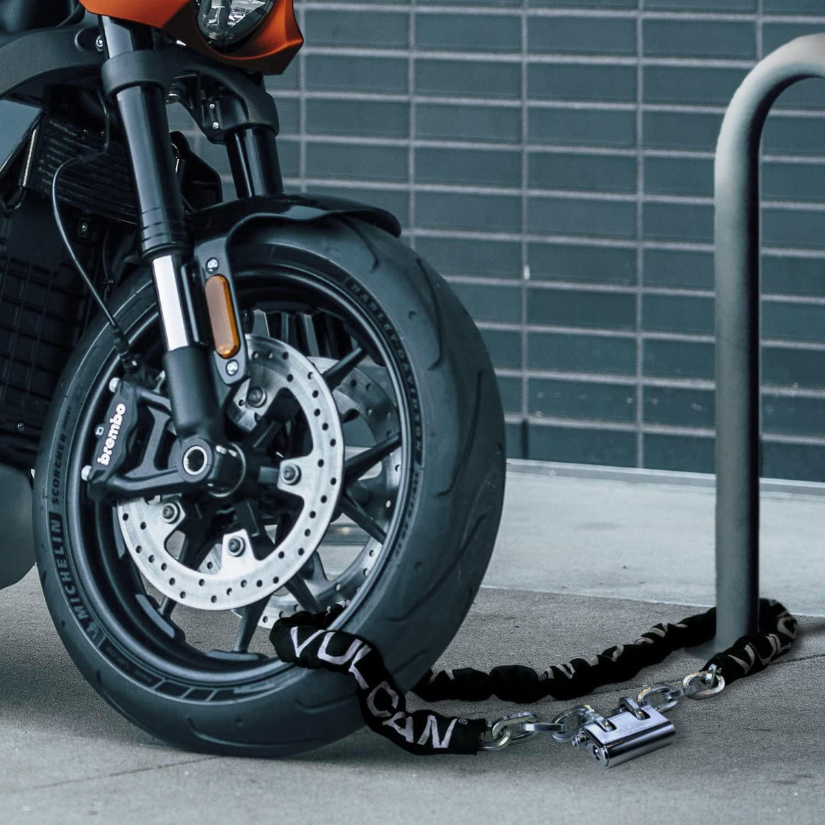 Security Chain and Lock Kit 5/16 Inch x 3 Foot X7194