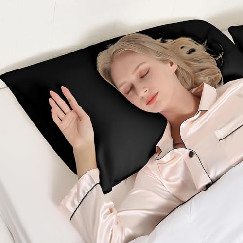King Size Cooling Microfiber Pillows Set of 4 Q538293