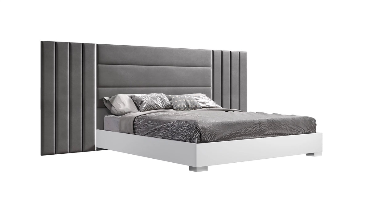 Queen Bedroom Set F7717
