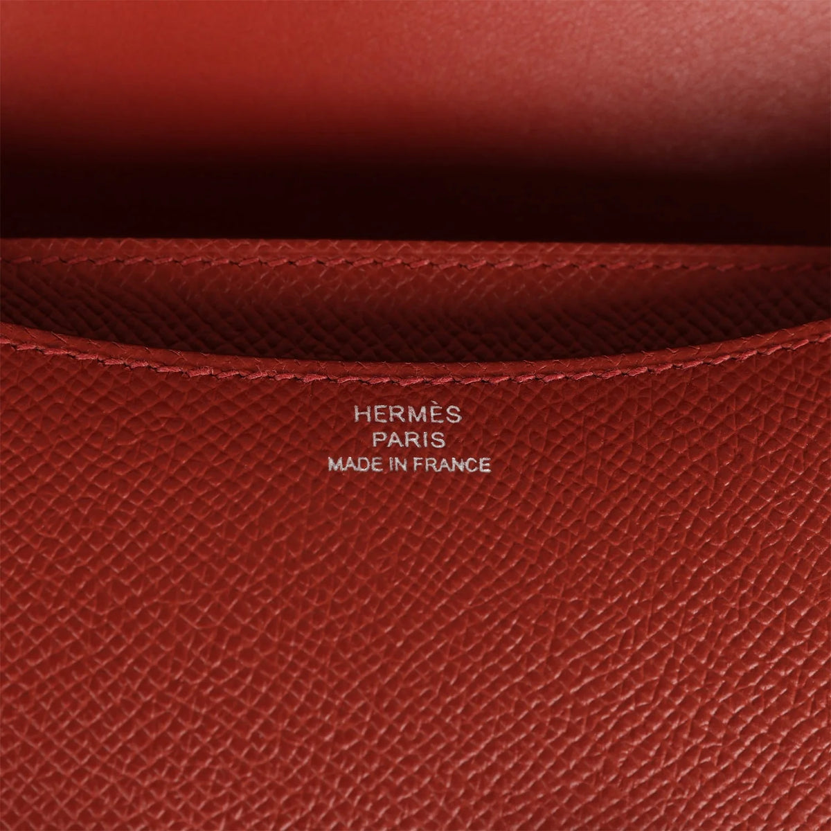Rouge Venetian Epsom Leather Handbag E357325